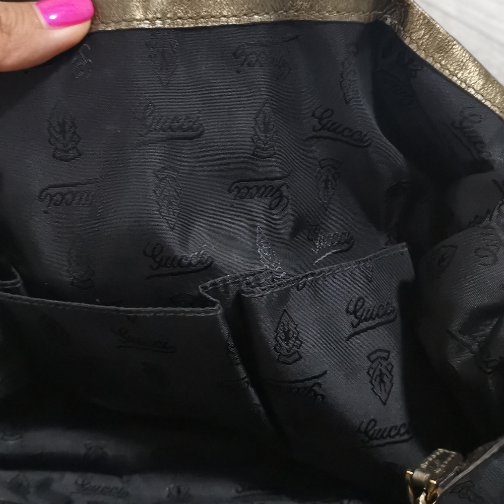 Gucci Handbag - Picture 12 of 14